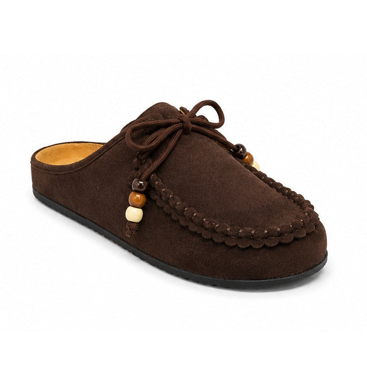 Mules brodées et bijoux en bois - Chocolat